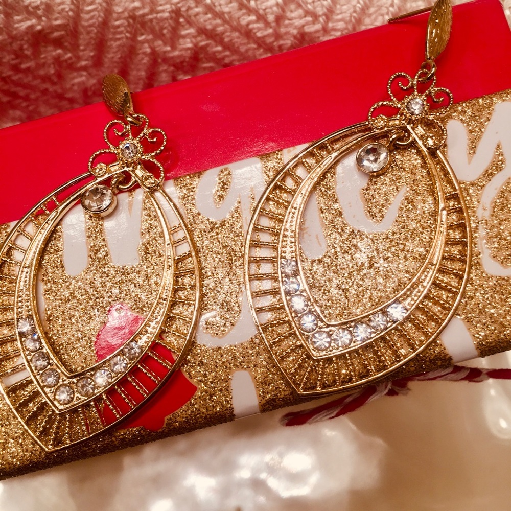 CRYSTAL COLLECTION GOLD EARRINGS NEW